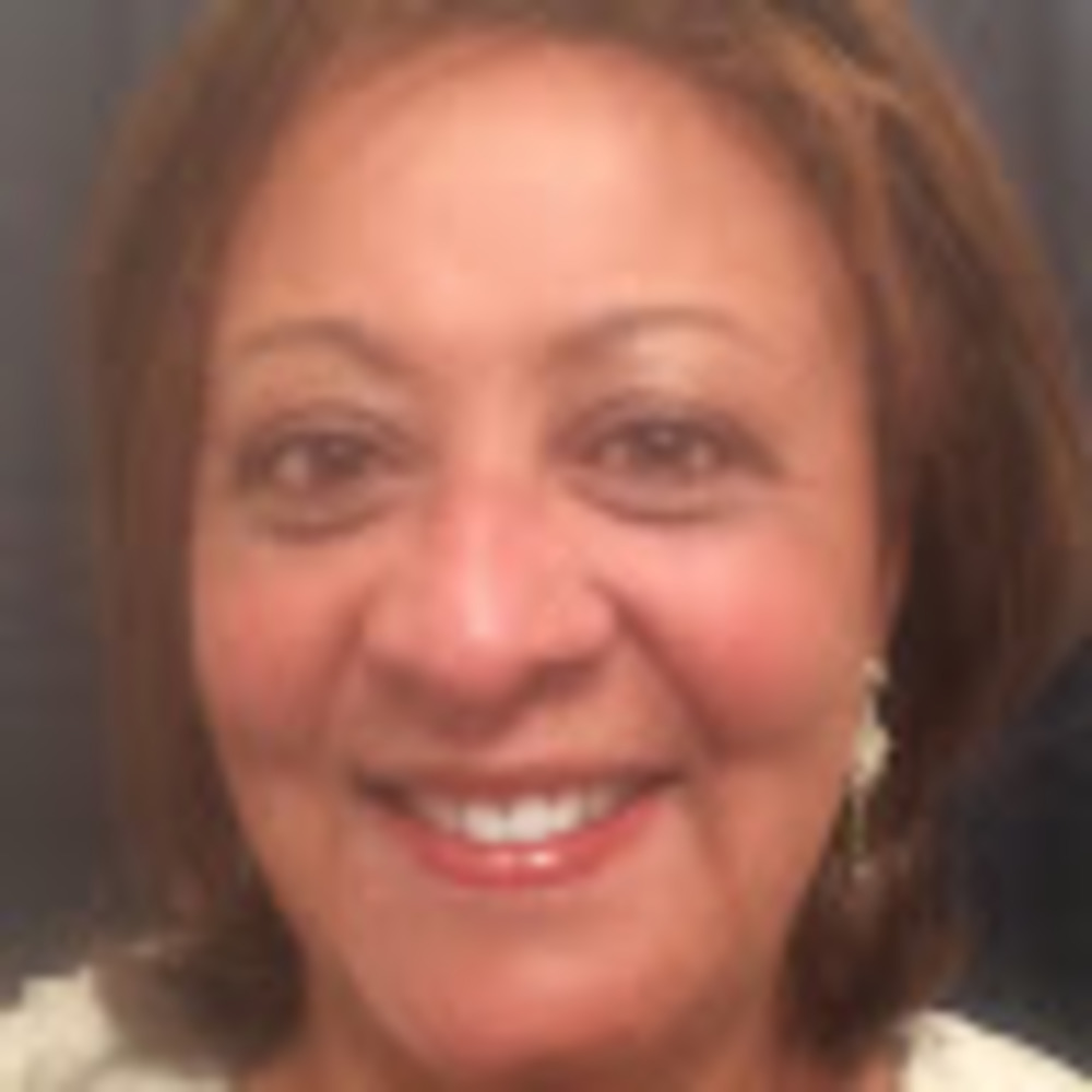 Meet your Posher, Lynn